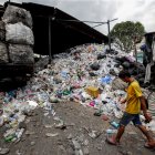 Referencial. El plástico se ha convertido en un grave problema para el medio ambiente e incluso para la supervivencia de muchas especies.