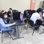 A la sede de la Universidad de Guayaquil solo acudió la mitad de los estudiantes convocados.

Agencia (ag-extra)