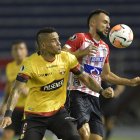 Álvez anotó el gol definitivo para Barcelona apenas iniciado el segundo tiempo.