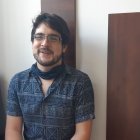 "Extremidad fantasma" es la primera obra del escritor guayaquileño, que reside en la capital.