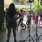 Centro. Hay sitios al interior de la bahía de Guayaquil que permanecen a oscuras, como se ve en la foto,  y esto lo aprovechan los delincuentes.