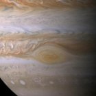 Imágenes de Júpiter capturada por la misión Juno de la NASA mientras realizaba su vigésimo séptimo sobrevuelo, el 2 de junio de 2020.