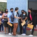 En el sector urbano se registran cifras más altas de desempleo, según el INEC.