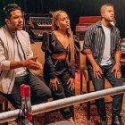 Danna Paola y Cali y El Dandee se subieron a la ola y presentaron ‘Nada’, un guiño altema Mr, Lonely del cantante Bobby Vinton.