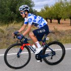 Richard Carapaz lució el maillot de lunares en la tercera etapa de la Vuelta a España.