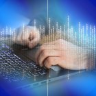 El tèrmino `trols" se ha vuelto muy comùn en los ùltimos años.