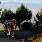 Richard Carapaz tuvo una fuerte batalla con Primoz Roglic en el último kilómetro de la octava etapa.