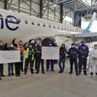 Protestas. Un grupo de trabajadores reclaman el pago de sus salarios como empleados de Tame, al empresa con capital nacionales que se declaró en liquidación en septiembre.