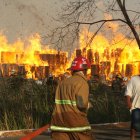 Los bomberos mencionan que el flagelo está en alarma 3.
