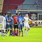 Los árbitros están en el centro de la polémica. Al inicio fue por su rendimiento en los partidos de LigaPro, pero ahora también están relacionados con sobornos.