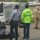El cadáver fue hallado cerca de un botadero de basura.