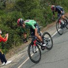 Richard Carapaz durante el recorrido de la décimo sexta etapa de la Vuelta a España.