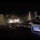 Policentro presentó un show navideño y encendió el árbol sin público como medida para evitar aglomeraciones y riesgos de contagio de COVID.