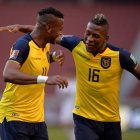 Pervis Estupiñán se lesionó en la pasada fecha FIFA y recién está volviendo a jugar con regularidad en el Villarreal