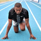 Preparación. Álex trabajó hace pocas semanas en la renovada pista Víctor Emilio Estrada de Guayaquil.