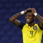 Robert Arboleda, defensa de la Tricolor, será titular hoy frente al combinado boliviano.