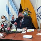 El rector de la Universidad de Guayaquil, Roberto Passailaigue, estuvo acompañado de la vicerrectora académica, Monserratt Bustamante, y otros miembros de la CIFI.