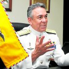 Quiteño, de 59 años. Es el comandante general de la Armada del Ecuador desde diciembre de 2018.