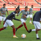 El combinado de Perú trabaja con normalidad previo al juego contra Argentina