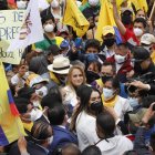 Protesta. Sin tener en cuenta las recomendaciones de bioseguridad llegaron los simpatizantes hasta el CNE.