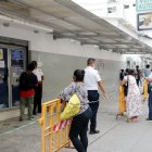 Los usuarios. A diario acuden a la ANT para exigir soluciones. 

PERIODISTA : JOSE PIZZA

FECHA : 23/11/2020 

Agencia (ag-extra)