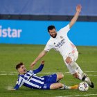 El Real Madrid tropezó en casa frente al Alavés.