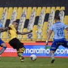 Al fin Jonatan Álvez se mandó su gol y Barcelona ganó.