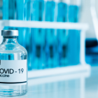 Según Moderna, el análisis de eficacia del estudio de fase 3 de la vacuna incluyó a 30.000 participantes con una eficacia del 94,1%.