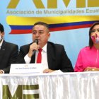 La Asociación de Municipalidades reclama sus recursos.