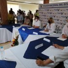 Cita. Las autoridades durante la reunión cumplida en el Cuartel Modelo.