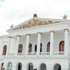 Desde el 28 de noviembre se realizan varios recitales, entre ellos el Coro Mixto de la ciudad, Papaya Dada y Don Medardo y sus Players.