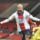 Neymar, delantero brasileño del PSG, quiere volver a jugar con Lionel Messi.