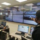 Espacio. El centro de monitoreo de la "Estatal" tiene 240 cámaras de videovigilancia.