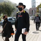 Diligencia. El informático sueco acudió al Complejo Judicial Norte.