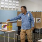 Un 80 % de los venezolanos viven en extrema pobreza y hoy irán a las urnas a sufragar.