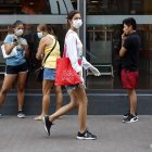 Jóvenes peruanos en calles de Lima, foto referencial.