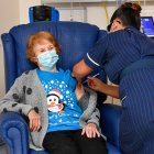 Keenan, que cumplirá 91 años la próxima semana y es oriunda de la localidad norirlandesa de Enniskillen, es una antigua empleada de una joyería, tiene una hija, un hijo y cuatro nietos.