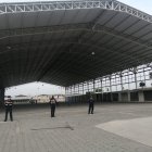 Así permanece el galpón de la Francisco de Orellana en estos momentos.