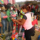 Hecho. Ante la situación que atraviesan, hay comerciantes que han decidido no invertir más en mercadería.