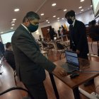 Preguntas. Los postulantes a jueces de la Corte Nacional respondieron el sábado 100 preguntas en una prueba teórica.