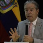 Juan Carlos Zevallos, ministro de Salud, dio detalles del proceso de vacunación contra el coronavirus en Ecuador.