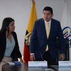 El expresidente de Participación Ciudadana, José Tuárez, permanece detenido desde noviembre de 2019, en la cárcel de Guayaquil. 

VICTORIA DESINTONIO

JOSE TUAREZ

WALTER GOMEZ

POR DENUNCIAS DE CORRUPCION RECIBIDAS EN SU DESPACHO QUE INVOLUCRAN A RECONOCIDOS ACTORES DE LA POLITICA NACIONAL 







11 de julio  de 2019

KARINA DEFAS 

Agencia (ag-expreso ag-extra ag-quito)