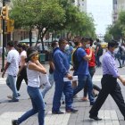 Guayaquil es otra ciudad después de la COVID-19, una que debe usar mascarilla y tiene restricciones de movilidad. Su gente sigue en pie de guerra.
