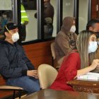 El exasambleísta Mendoza (izq.) fue sentenciado a 50 meses de prisión por delincuencia organizada en el caso del hospital de Pedernales.