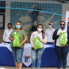 La fundación Niños con Futuro entregó a las familias varios kits de productos.