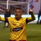 Jonathan Álvez, delantero de de Barcelona, acumula varios incidentes en su carrera deportiva.