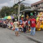 En la Alborada también se vendieron monigotes, ayer.