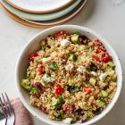 Ensalada de quinoa y vegetales.