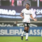 Juan Cazares es considerado como uno de los futbolistas más talentosos del país. Los escándalos lo privan de llegar más lejos.