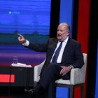 El candidato Isidro Romero busca propone desarrollar una ficha técnica de salud universal.